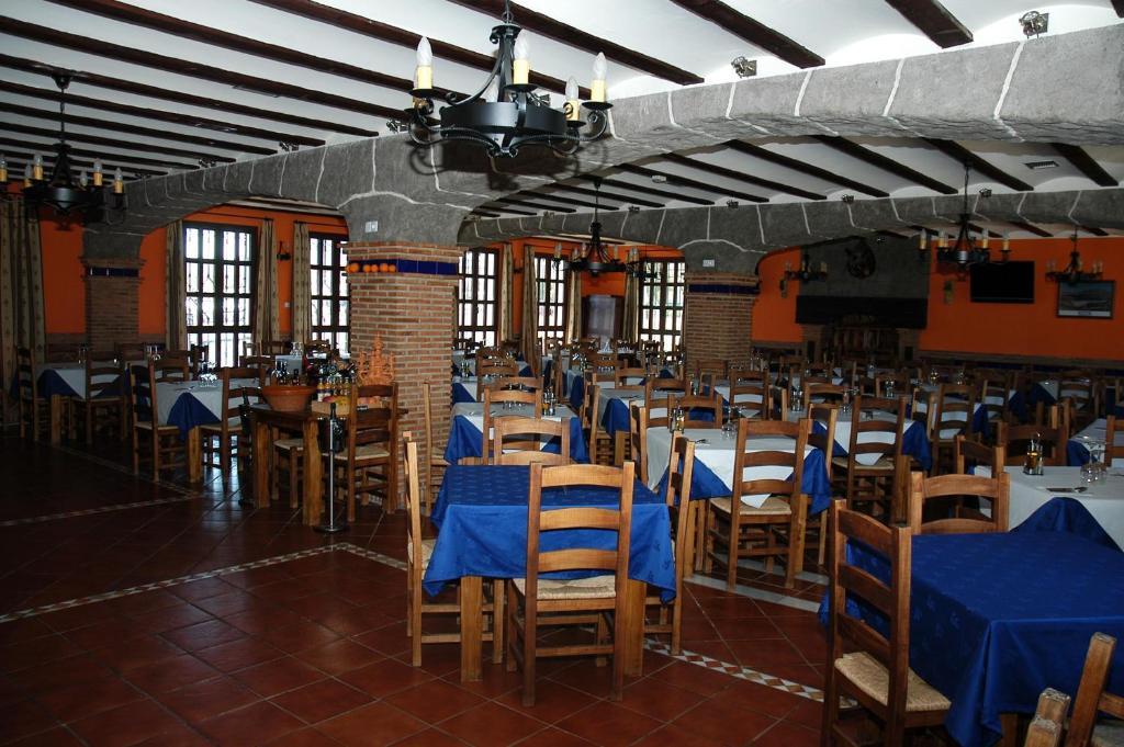 Hotel Rural Los Chaparros Freila Bagian luar foto