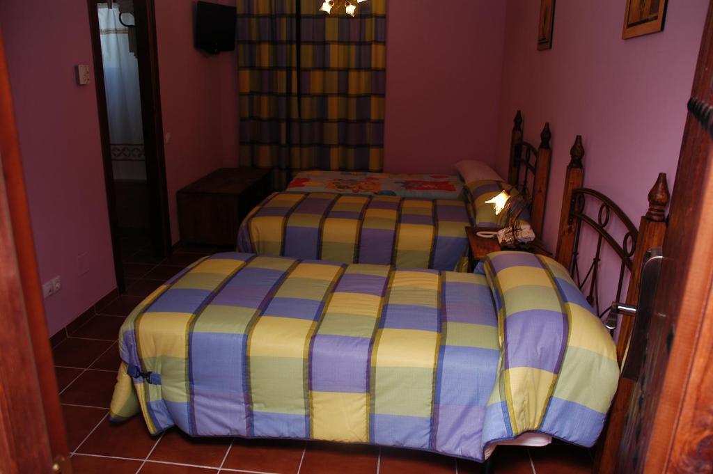 Hotel Rural Los Chaparros Freila Bagian luar foto