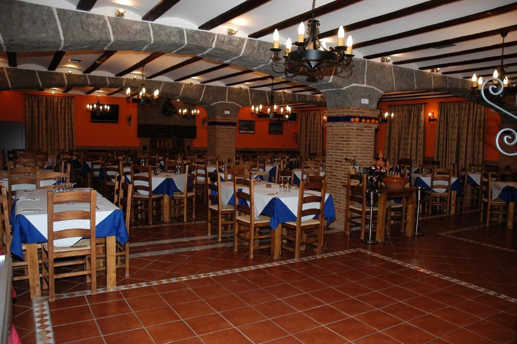 Hotel Rural Los Chaparros Freila Bagian luar foto