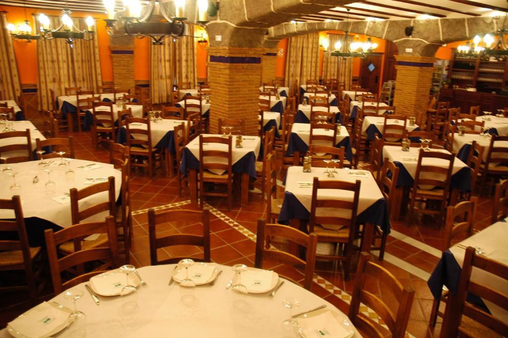 Hotel Rural Los Chaparros Freila Bagian luar foto